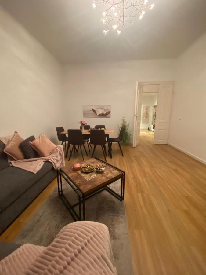 Biljka Apartment Виена Екстериор снимка